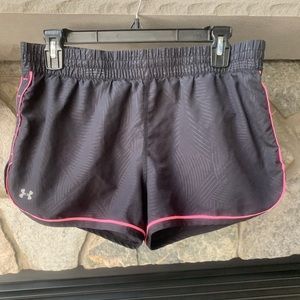 Running shorts